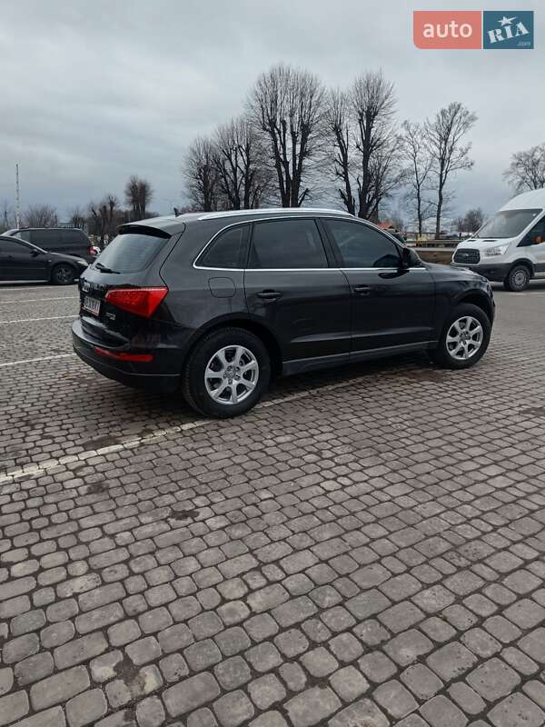 Внедорожник / Кроссовер Audi Q5 2009 в Виннице