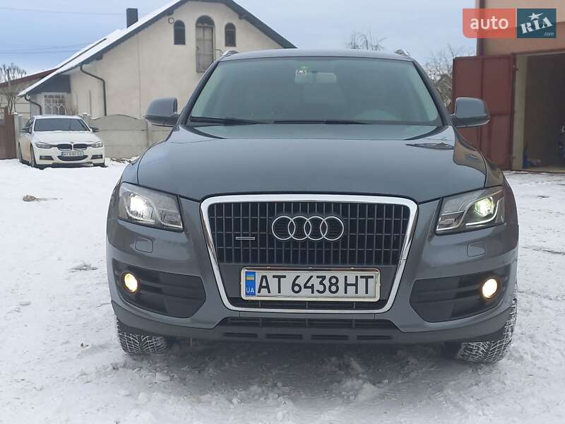 Внедорожник / Кроссовер Audi Q5 2011 в Киеве