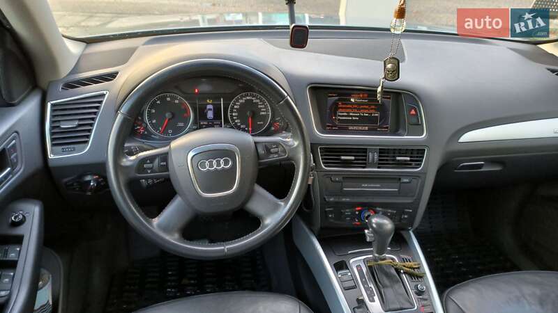 Позашляховик / Кросовер Audi Q5 2008 в Житомирі
