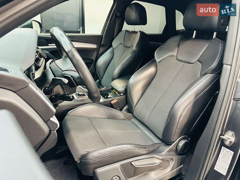Внедорожник / Кроссовер Audi Q5 2019 в Луцке