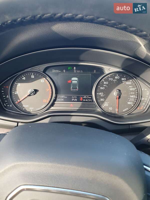 Позашляховик / Кросовер Audi Q5 2021 в Києві