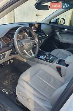 Внедорожник / Кроссовер Audi Q5 2021 в 