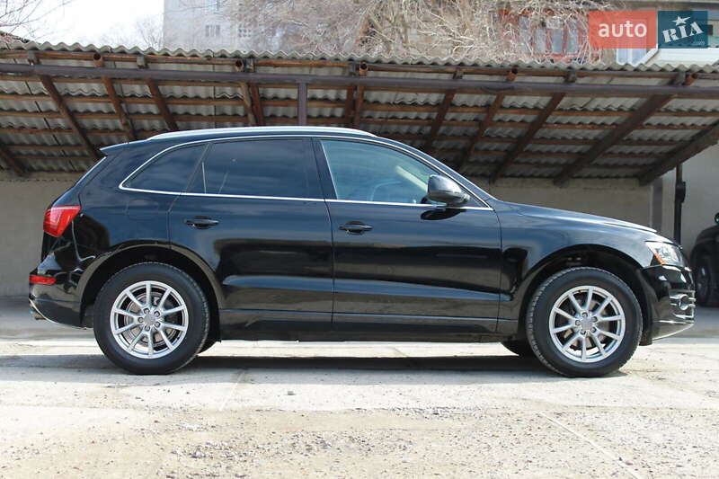 Внедорожник / Кроссовер Audi Q5 2011 в Борисполе