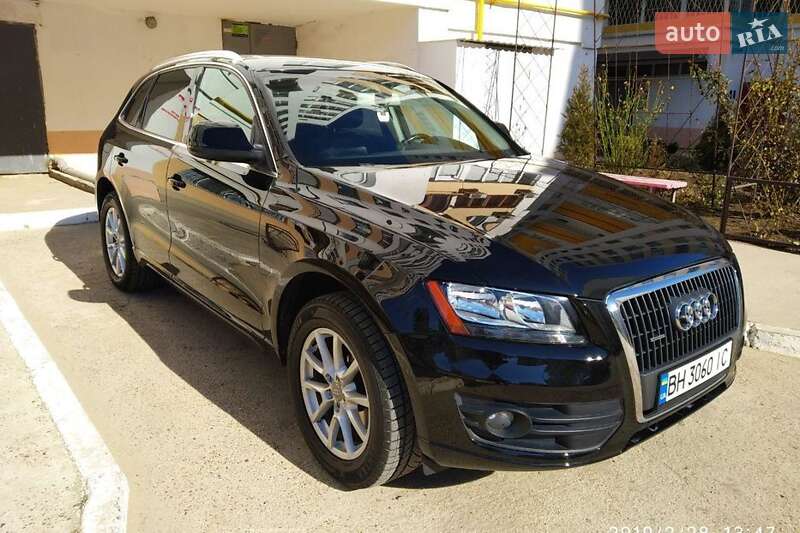 Внедорожник / Кроссовер Audi Q5 2011 в Борисполе