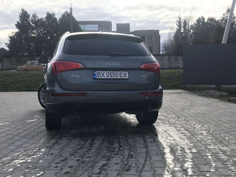 Внедорожник / Кроссовер Audi Q5 2012 в Хмельницком