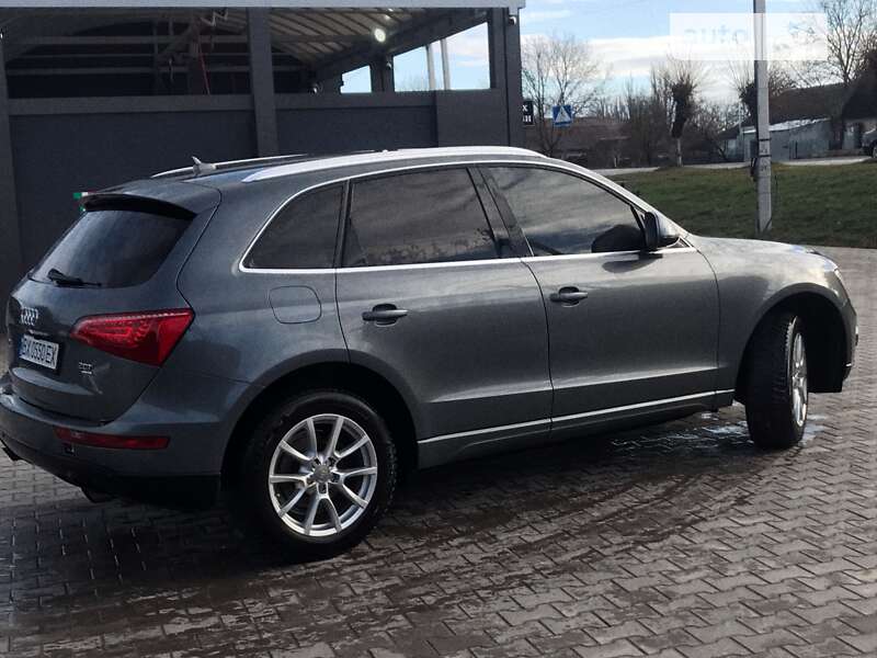 Внедорожник / Кроссовер Audi Q5 2012 в Хмельницком