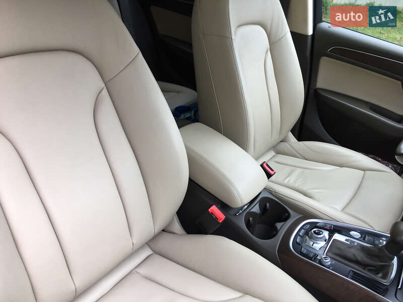 Внедорожник / Кроссовер Audi Q5 2014 в Заставной