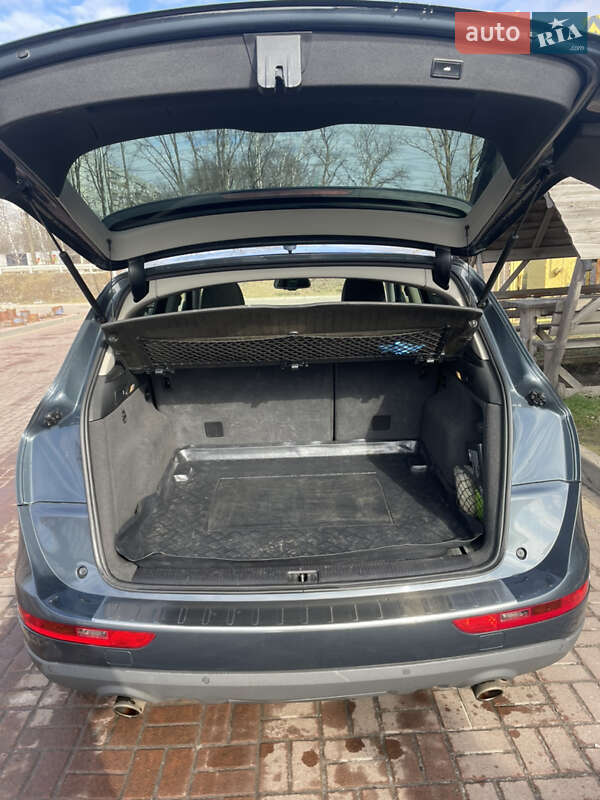 Внедорожник / Кроссовер Audi Q5 2009 в Полтаве