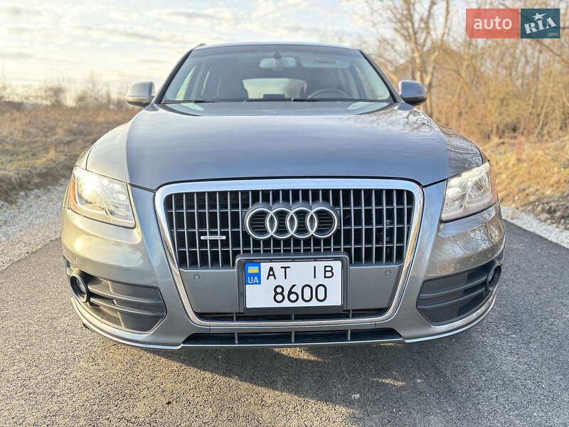 Внедорожник / Кроссовер Audi Q5 2011 в Ивано-Франковске