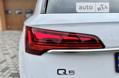 Позашляховик / Кросовер Audi Q5 2023 в Рівному