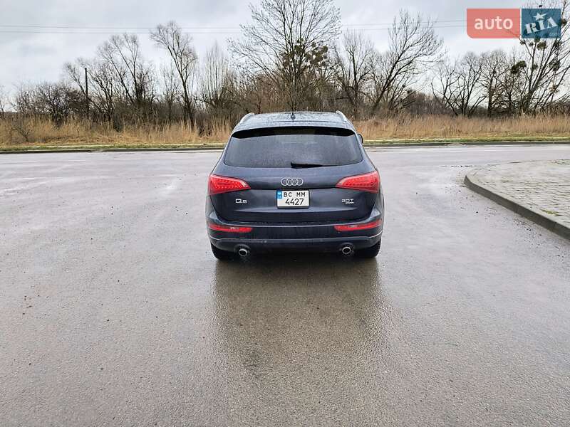 Внедорожник / Кроссовер Audi Q5 2011 в Львове