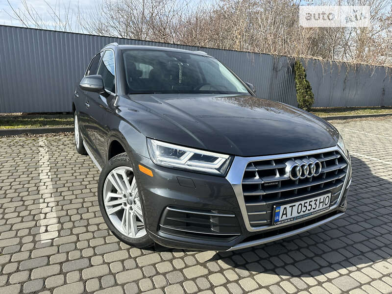 Внедорожник / Кроссовер Audi Q5 2019 в Ивано-Франковске