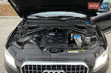 Внедорожник / Кроссовер Audi Q5 2015 в 
