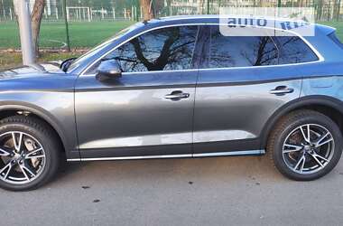 Внедорожник / Кроссовер Audi Q5 2019 в 