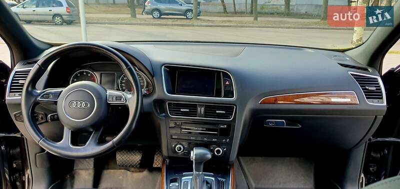 Внедорожник / Кроссовер Audi Q5 2016 в Днепре
