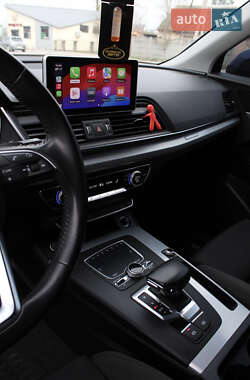 Позашляховик / Кросовер Audi Q5 2017 в Львові