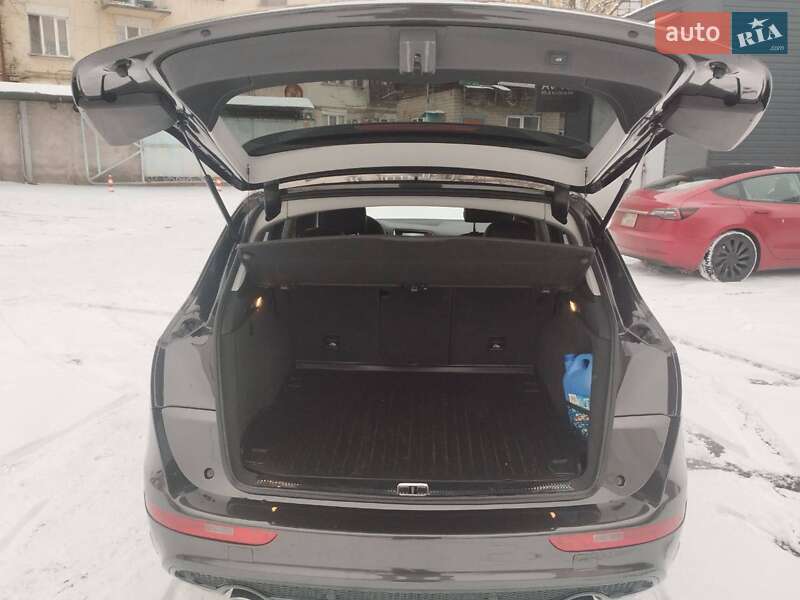 Внедорожник / Кроссовер Audi Q5 2013 в Киеве