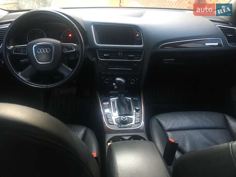 Позашляховик / Кросовер Audi Q5 2012 в Козові