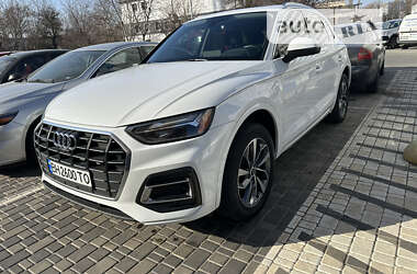 Позашляховик / Кросовер Audi Q5 2021 в Одесі