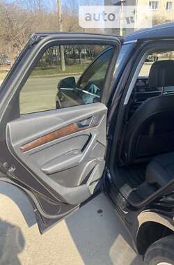 Внедорожник / Кроссовер Audi Q5 2018 в 