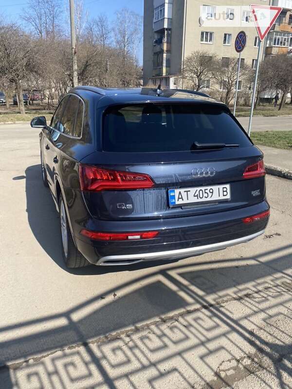 Внедорожник / Кроссовер Audi Q5 2018 в Ивано-Франковске