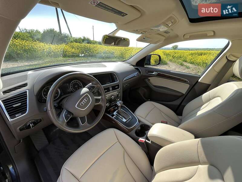 Внедорожник / Кроссовер Audi Q5 2016 в Киеве