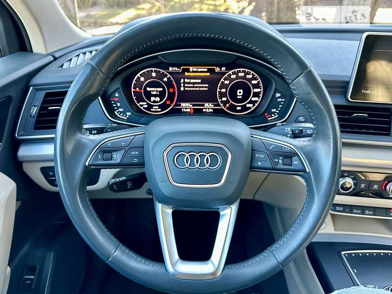 Позашляховик / Кросовер Audi Q5 2018 в Києві