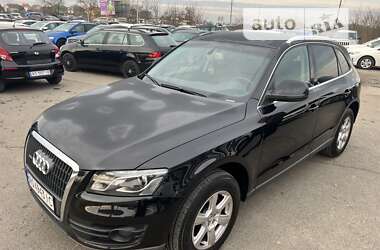 Внедорожник / Кроссовер Audi Q5 2009 в Ужгороде