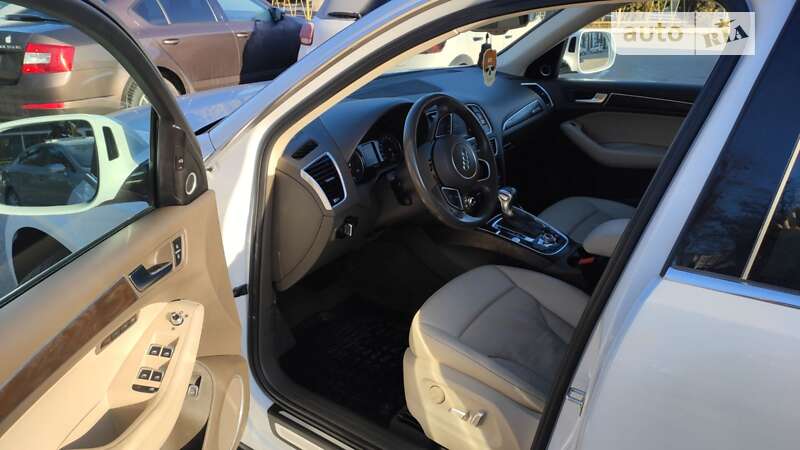 Позашляховик / Кросовер Audi Q5 2015 в Києві фото 7 Позашляховик / Кросовер Audi Q5 2015 в Києві