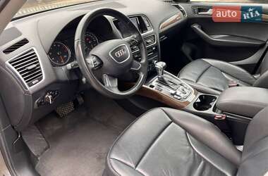 Позашляховик / Кросовер Audi Q5 2016 в Чечельнику