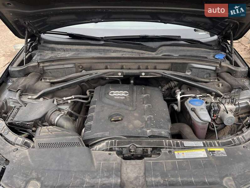 Внедорожник / Кроссовер Audi Q5 2016 в Чечельнике