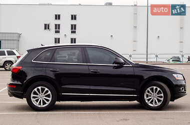 Внедорожник / Кроссовер Audi Q5 2015 в 