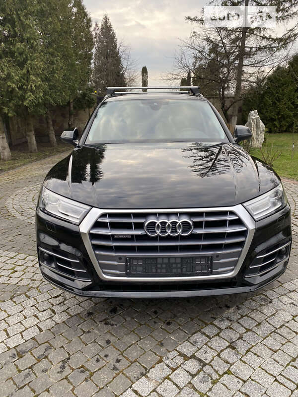 Внедорожник / Кроссовер Audi Q5 2019 в Львове