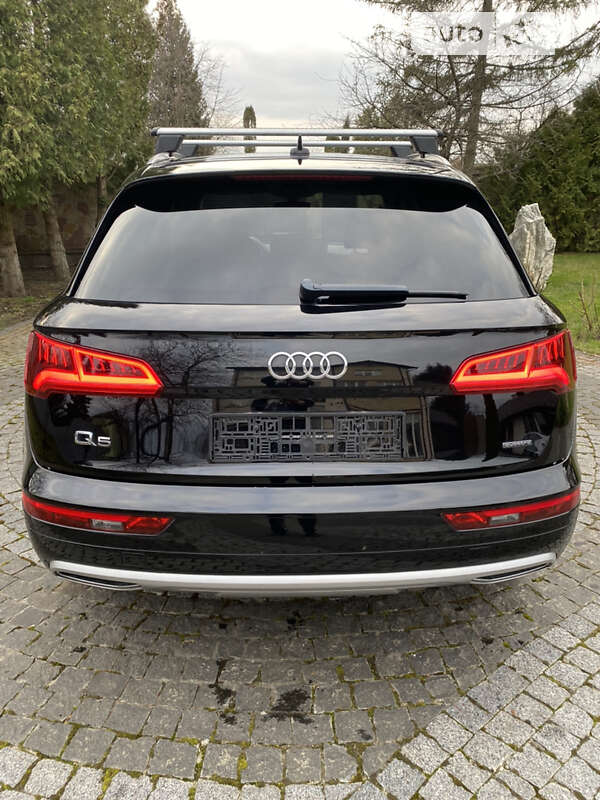 Внедорожник / Кроссовер Audi Q5 2019 в Львове