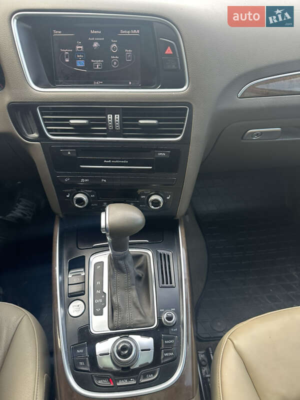 Внедорожник / Кроссовер Audi Q5 2015 в Белой Церкви