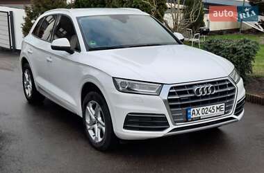 Позашляховик / Кросовер Audi Q5 2018 в Львові