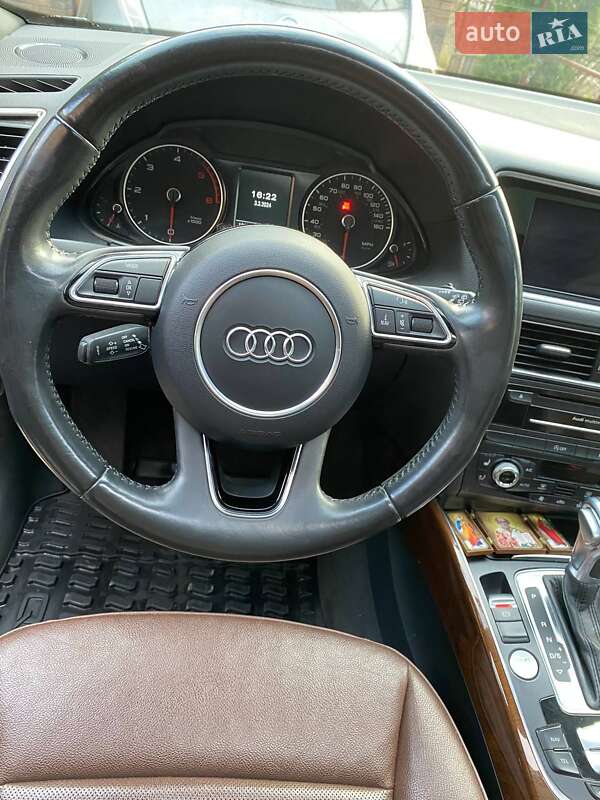 Внедорожник / Кроссовер Audi Q5 2014 в Ровно