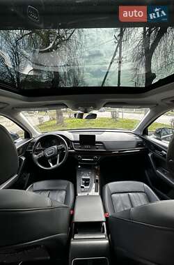 Внедорожник / Кроссовер Audi Q5 2019 в 