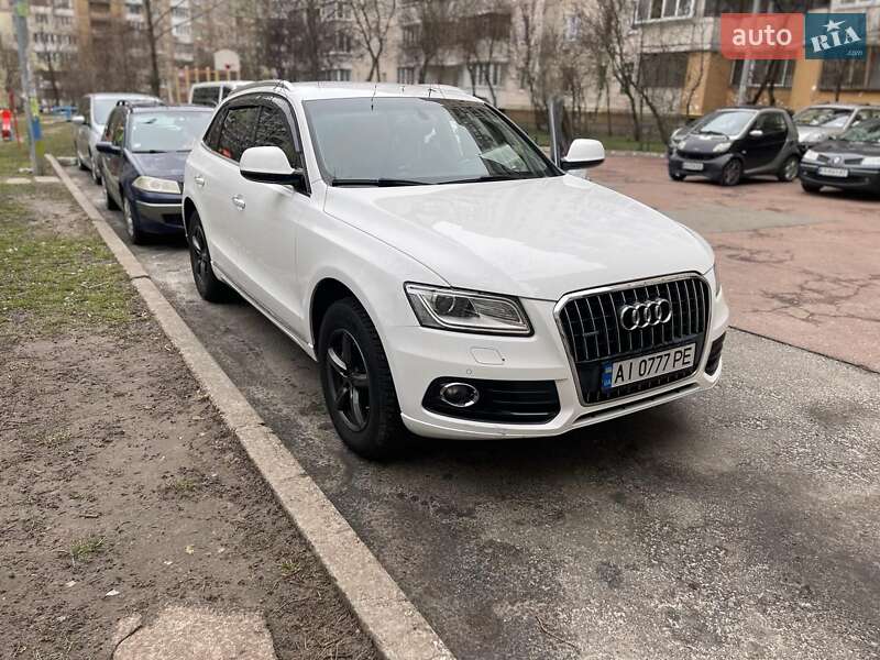 Внедорожник / Кроссовер Audi Q5 2014 в Киеве