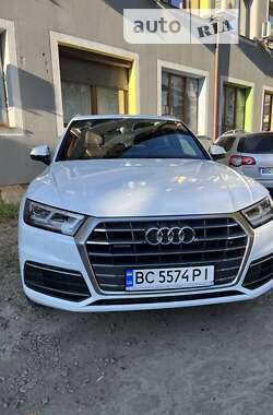 Позашляховик / Кросовер Audi Q5 2018 в Львові