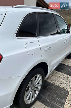 Внедорожник / Кроссовер Audi Q5 2015 в Львове