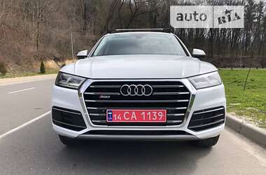 Внедорожник / Кроссовер Audi Q5 2019 в Львове