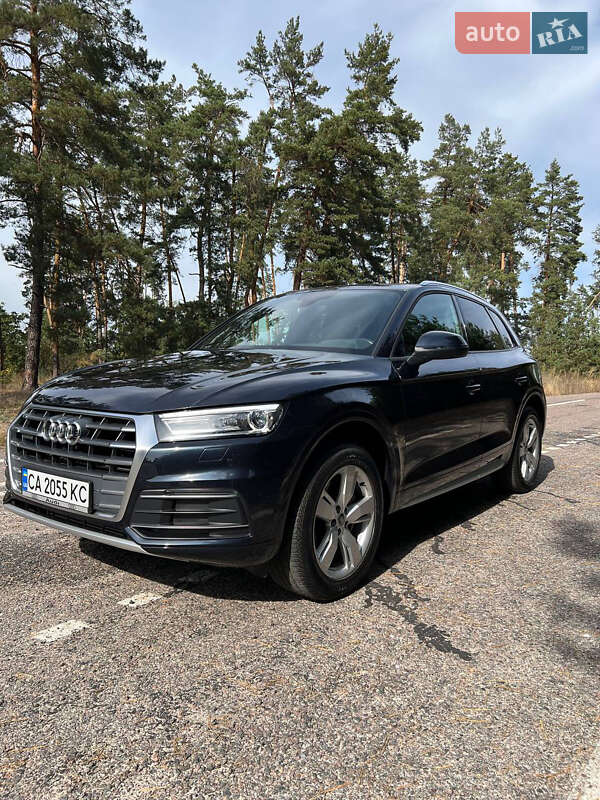 Внедорожник / Кроссовер Audi Q5 2018 в Смеле