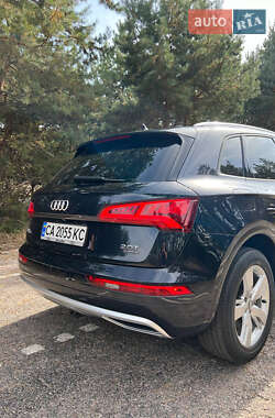 Внедорожник / Кроссовер Audi Q5 2018 в Смеле