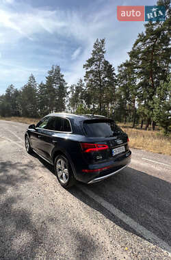 Внедорожник / Кроссовер Audi Q5 2018 в Смеле