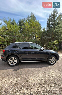 Внедорожник / Кроссовер Audi Q5 2018 в Смеле