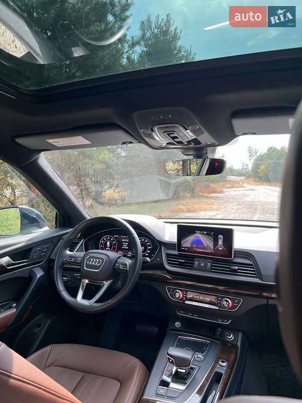 Внедорожник / Кроссовер Audi Q5 2018 в Смеле
