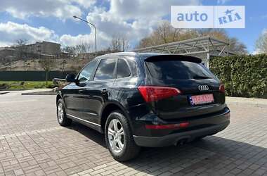 Внедорожник / Кроссовер Audi Q5 2010 в Луцке