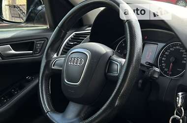 Внедорожник / Кроссовер Audi Q5 2010 в Луцке