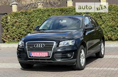 Внедорожник / Кроссовер Audi Q5 2010 в Луцке